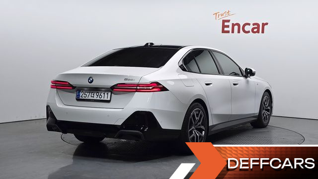 BMW 5-SERIES 520i M Sport купить на сайте DeffCars