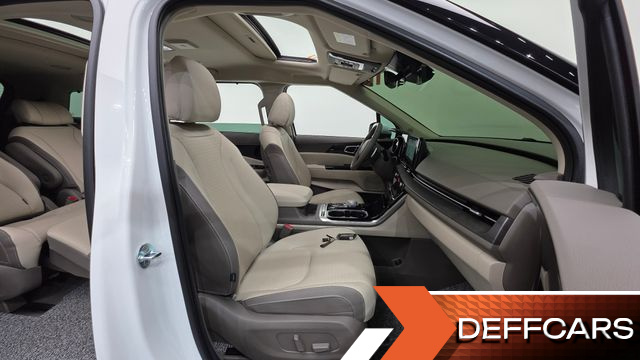 Kia CARNIVAL 7-Seater Noblesse купить на сайте DeffCars