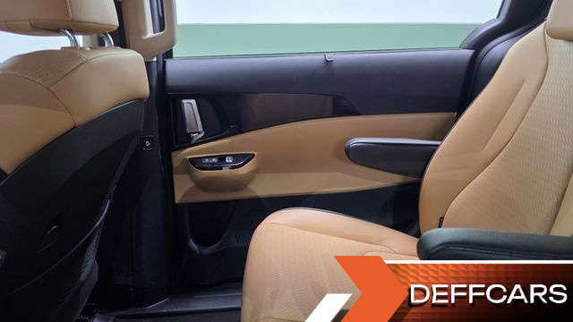 Kia CARNIVAL 9-Seater Noblesse купить на сайте DeffCars