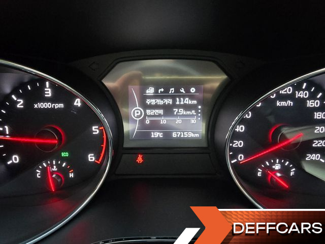 Kia CARNIVAL 9-seater Prestige купить на сайте DeffCars