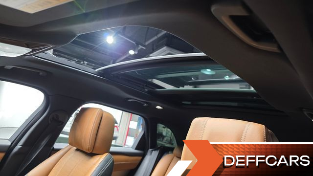 Land Rover RANGE ROVER VELAR 3.0 D300 R-Dynamic HSE купить на сайте DeffCars