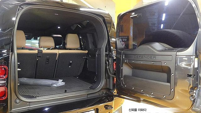 Land Rover DEFENDER 110 P300 X-Dynamic SE купить на сайте DeffCars