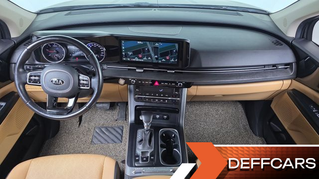 Kia CARNIVAL 9-Seater Prestige купить на сайте DeffCars