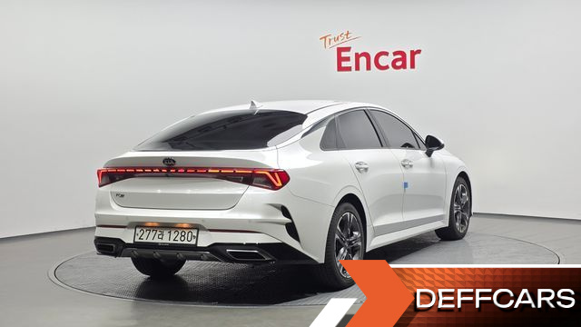 Kia K5 2.0 Prestige купить на сайте DeffCars