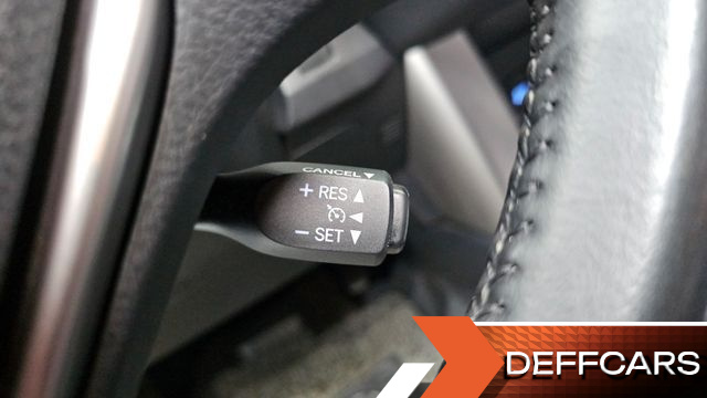 Toyota RAV4 2.5 2WD 4th купить на сайте DeffCars