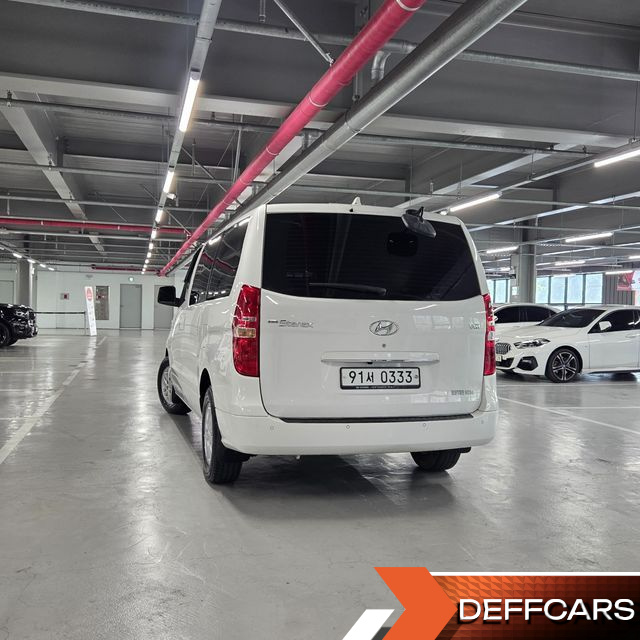 Hyundai STAREX Van 5-Seater Modern купить на сайте DeffCars