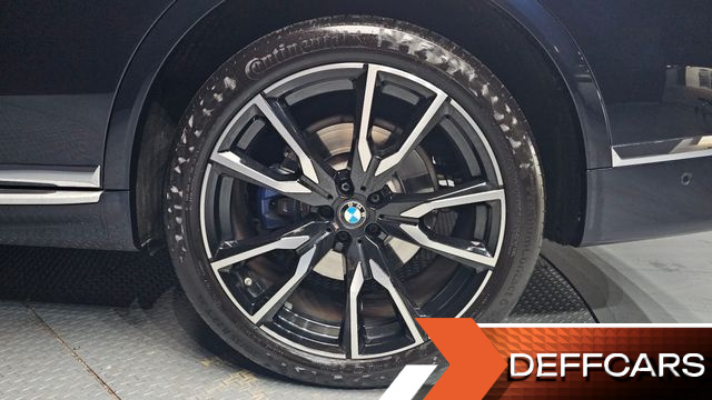 BMW X7 xDrive 40i M Sport 6STR купить на сайте DeffCars