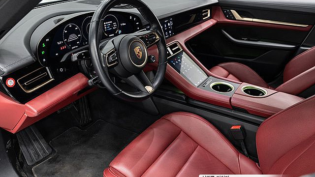 Porsche TAYCAN 4S Cross Turismo купить на сайте DeffCars