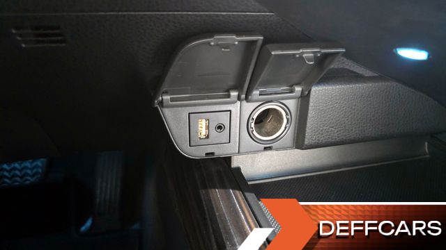 Toyota CAMRY 2.5 купить на сайте DeffCars