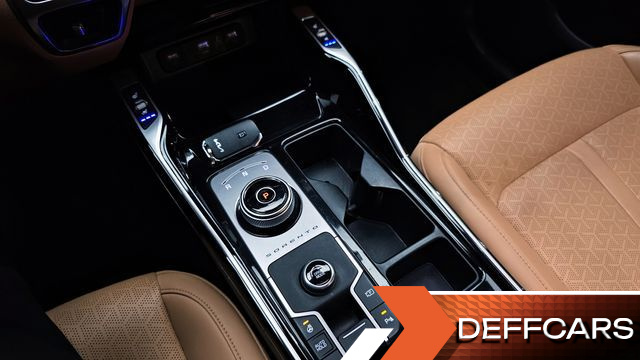 Kia SORENTO HEV 1.6 2WD Prestige купить на сайте DeffCars