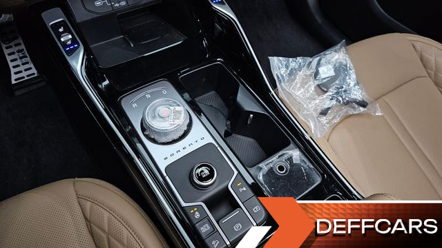 Kia SORENTO HEV 1.6 2WD Gravity купить на сайте DeffCars