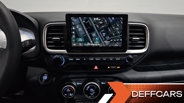 Hyundai VENUE 1,6 Premium купить на сайте DeffCars