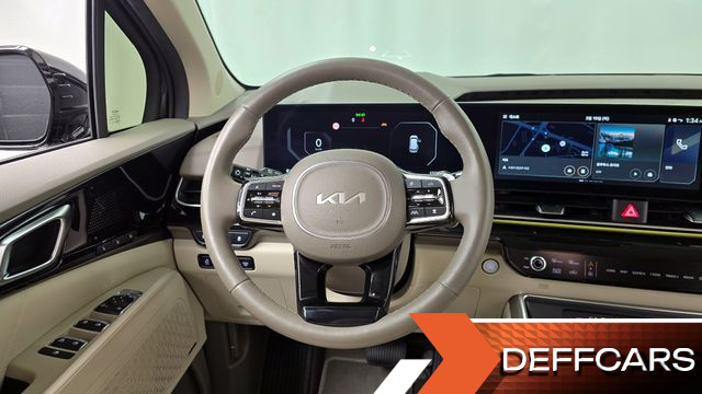 Kia CARNIVAL Gasoline 4-Seater Hi Limousine Signature купить на сайте DeffCars