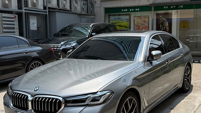 BMW 5-SERIES 530i M Sport Package купить на сайте DeffCars