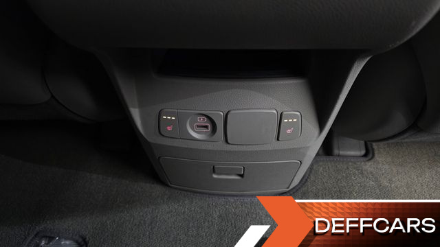 Kia CARNIVAL 9-Seater Luxury купить на сайте DeffCars