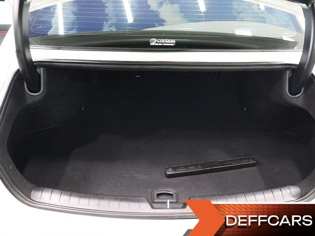 Hyundai GRANDEUR Calligraphy купить на сайте DeffCars