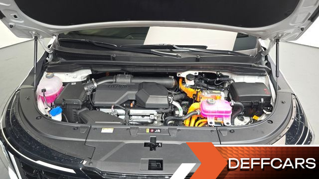 Kia CARNIVAL Hev 9 Seater X Line купить на сайте DeffCars