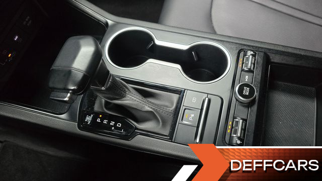 Kia K5 2.0 LPi(Rent) Trendy купить на сайте DeffCars