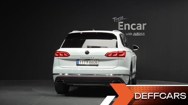 Volkswagen TOUAREG 3.0 TDI Prestige купить на сайте DeffCars