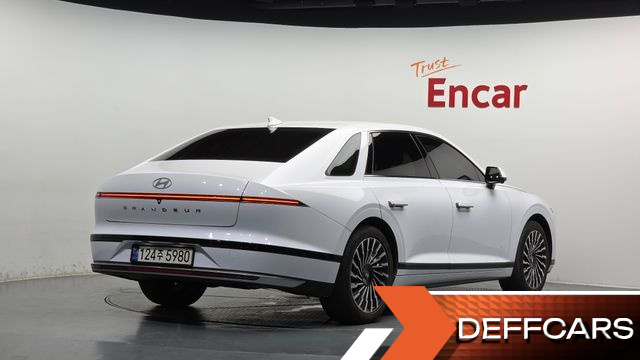Hyundai GRANDEUR Calligraphy купить на сайте DeffCars
