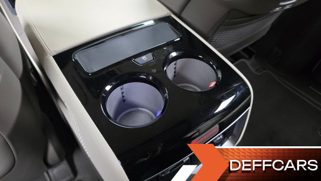 Kia CARNIVAL Gasoline 9-Seater Hi Limousine Signature купить на сайте DeffCars