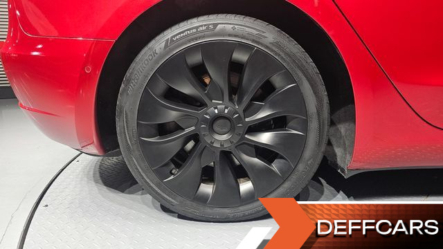 Tesla MODEL 3 Standard Range Plue RWD купить на сайте DeffCars