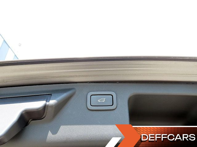 Land Rover DISCOVERY SPORT 2.0 TD4 SE (150PS) купить на сайте DeffCars