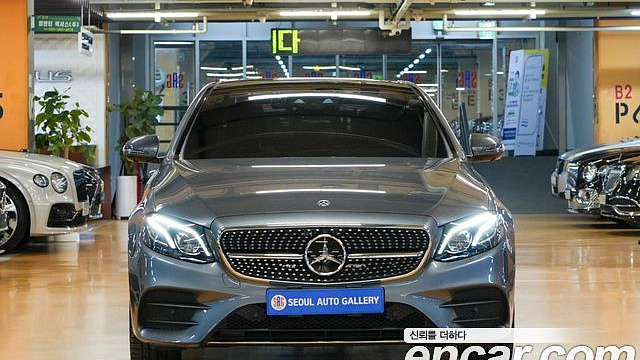 Mercedes E-CLASS E350 4MATIC AMG Line купить на сайте DeffCars
