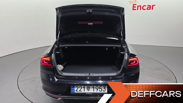 Volkswagen PASSAT 2.0 TDI Prestige купить на сайте DeffCars