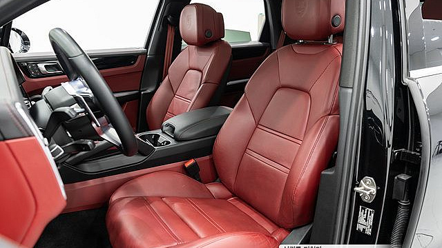 Porsche CAYENNE 3.0 купить на сайте DeffCars