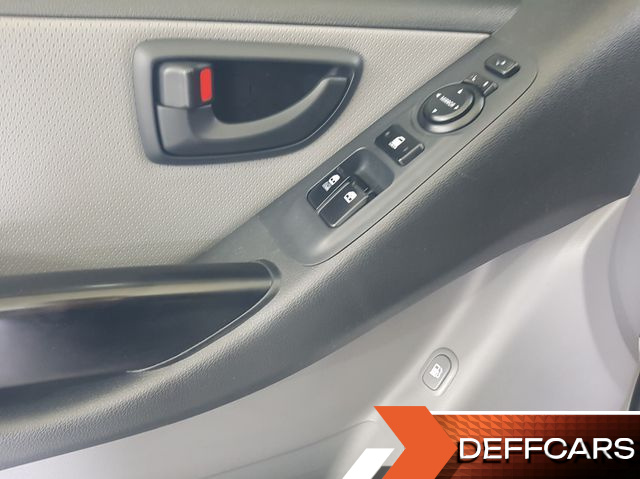 Hyundai STAREX Van 3-Seater Style купить на сайте DeffCars