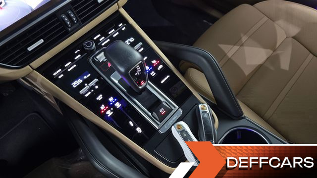 Porsche CAYENNE 3.0 E-Hybrid купить на сайте DeffCars