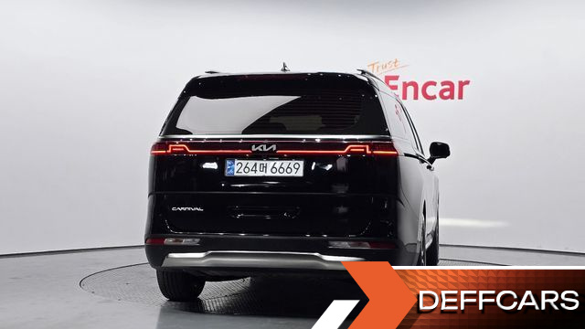 Kia CARNIVAL 9-Seater Noblesse купить на сайте DeffCars