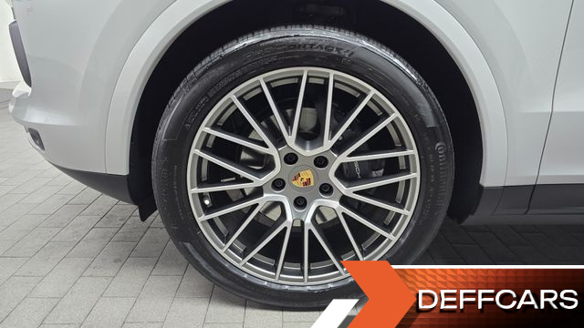 Porsche CAYENNE 3.0 PLATINUM EDITION купить на сайте DeffCars