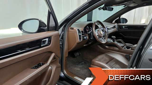 Porsche CAYENNE 3.0 купить на сайте DeffCars