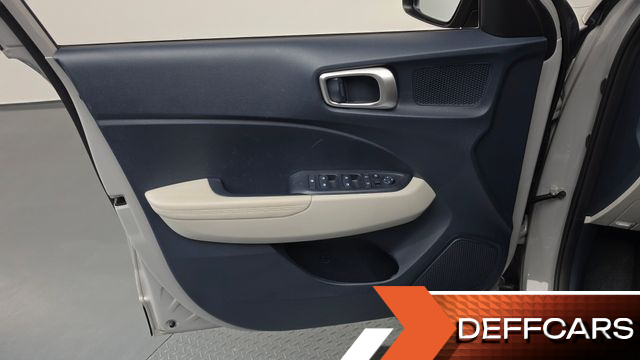 Hyundai VENUE 1,6 Premium купить на сайте DeffCars
