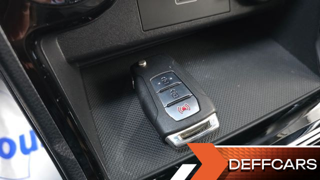 Ssangyong KORANDO Gasoline 1.5 2WD C5 купить на сайте DeffCars