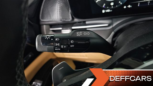 Kia CARNIVAL 9-Seater Signature купить на сайте DeffCars