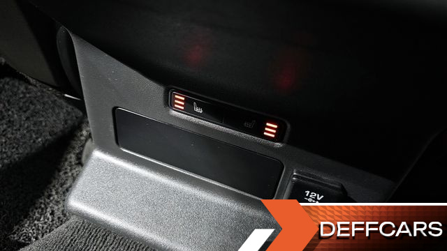 Land Rover RANGE ROVER VELAR 3.0 D300 R-Dynamic HSE купить на сайте DeffCars