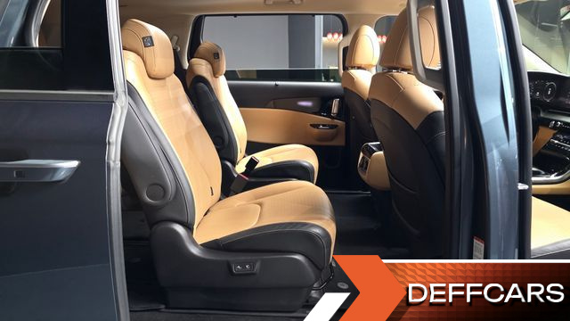 Kia CARNIVAL 9-Seater Signature купить на сайте DeffCars