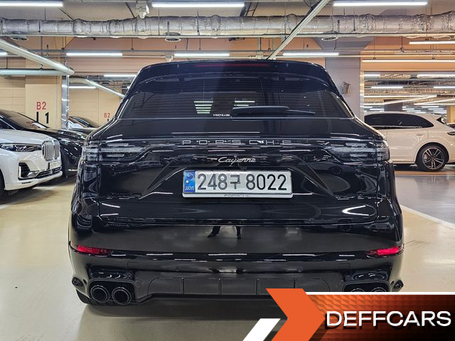 Porsche CAYENNE 3.0 PLATINUM EDITION купить на сайте DeffCars