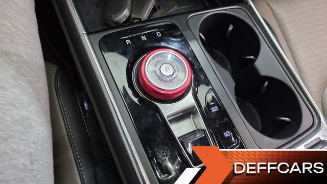 Kia CARNIVAL 7-Seater Signature купить на сайте DeffCars