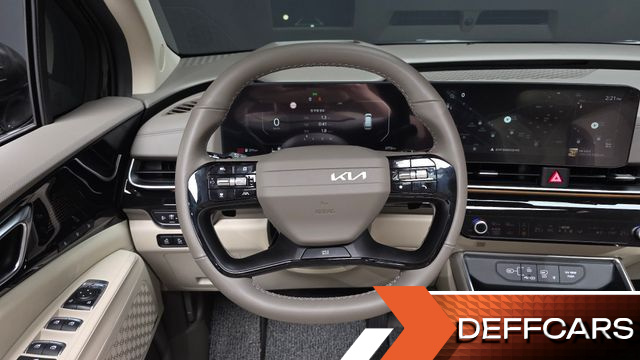 Kia CARNIVAL 7-Seater Gravity купить на сайте DeffCars