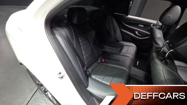 Mercedes E-CLASS E220d 4MATIC AMG Line купить на сайте DeffCars
