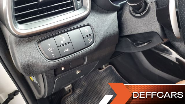 Kia SORENTO Diesel 2.0 2WD Marster купить на сайте DeffCars