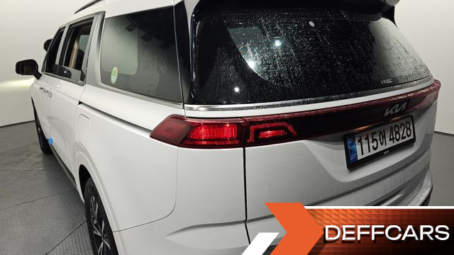 Kia CARNIVAL Gasoline 9-Seater Signature купить на сайте DeffCars