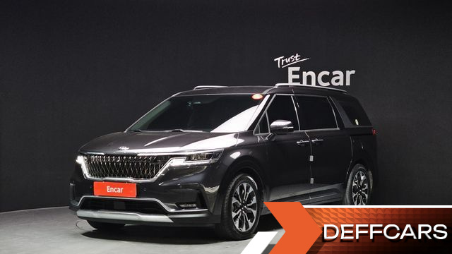 Kia CARNIVAL Gasoline 7-Seater Signature купить на сайте DeffCars
