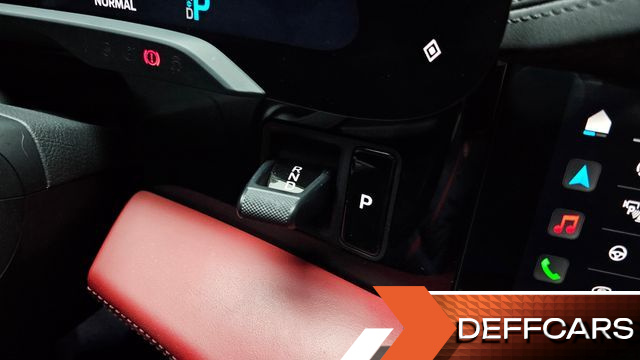 Porsche TAYCAN 4S купить на сайте DeffCars