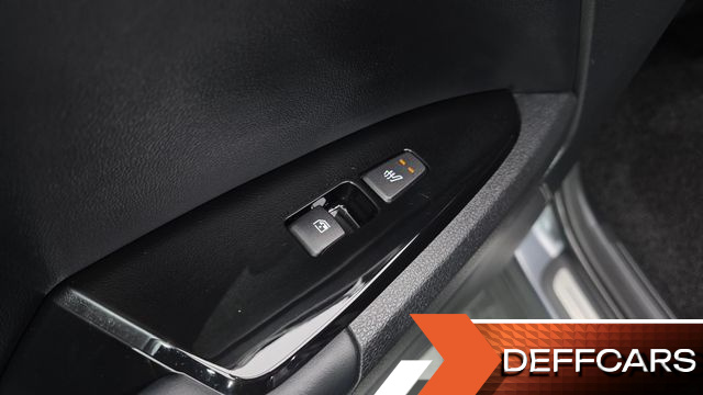 Kia SPORTAGE Diesel 2.0 2WD Signature купить на сайте DeffCars