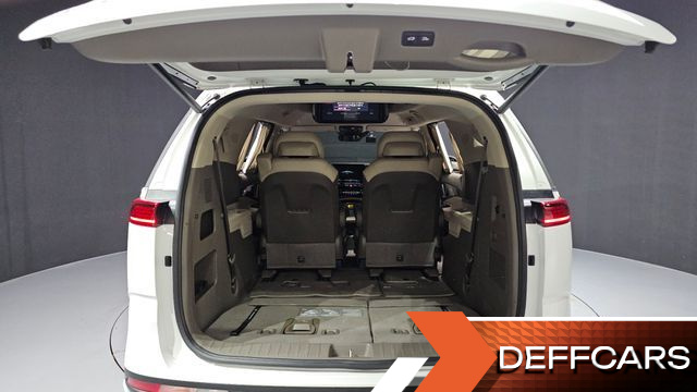 Kia CARNIVAL Gasoline 7-Seater Hi-Limousine Signature купить на сайте DeffCars